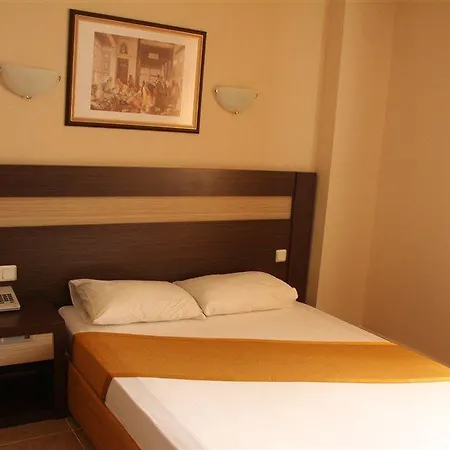 מלון Enki אלאניה