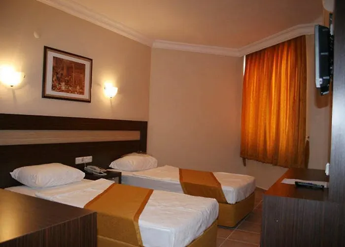 Hotell Enki 2*