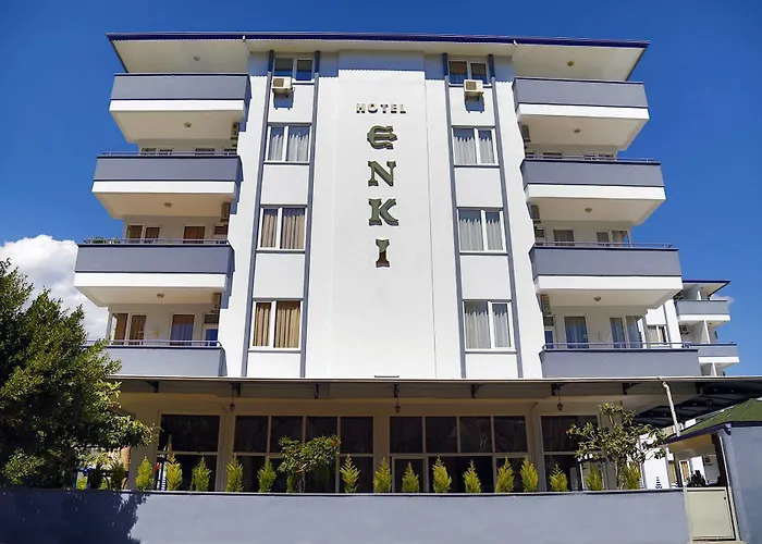 Enki Hotell 2*